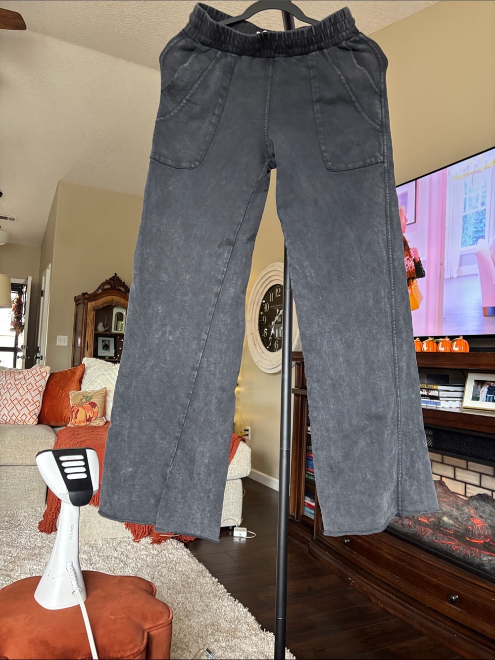 Women's Black Boot‑Cut Pants with Front Patch Pockets